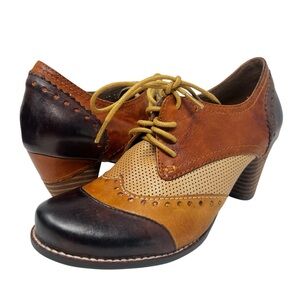 Spring Step Brown and Tan Leather Heeled Shoes